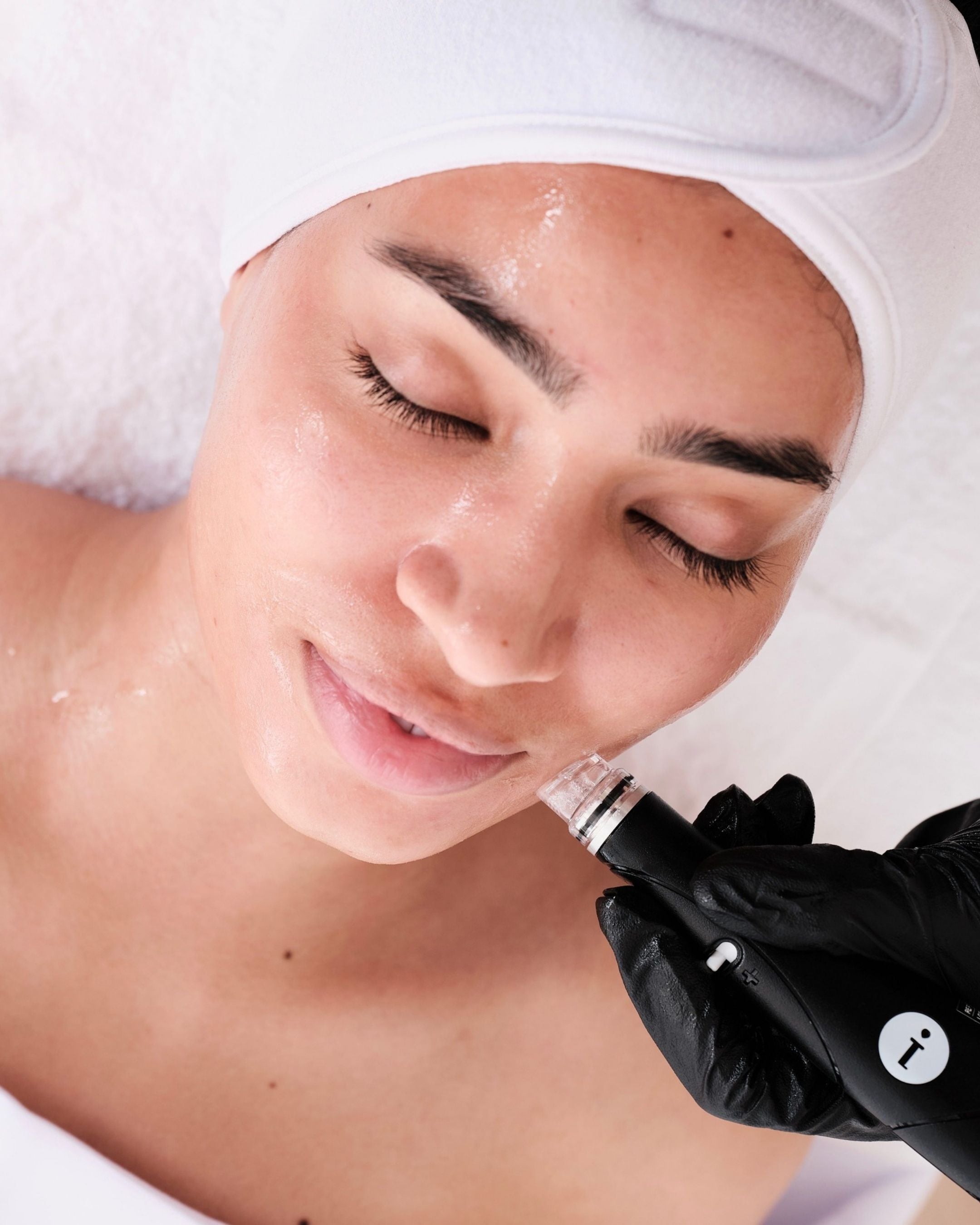 Buy 3 HydraFacials — Get 1 FREE Dermaplaning!